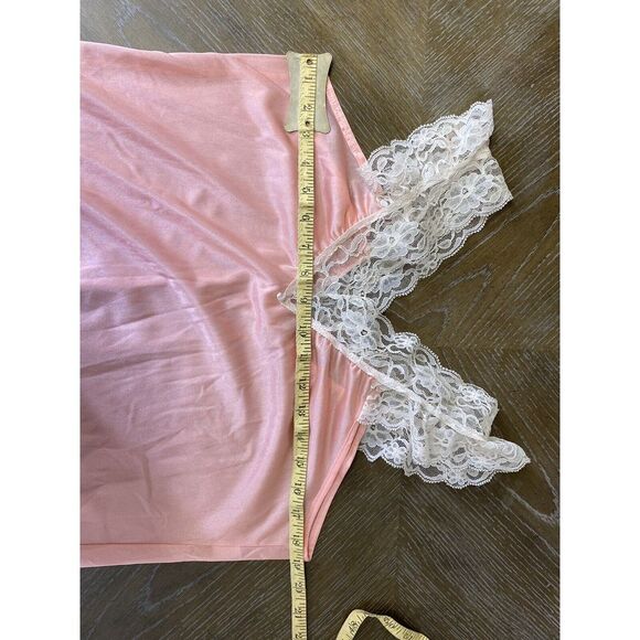 Vintage First Lady Lingerie Lace Nightgown Medium Peach Nylon‎ Old Hollywood - Picture 6 of 8